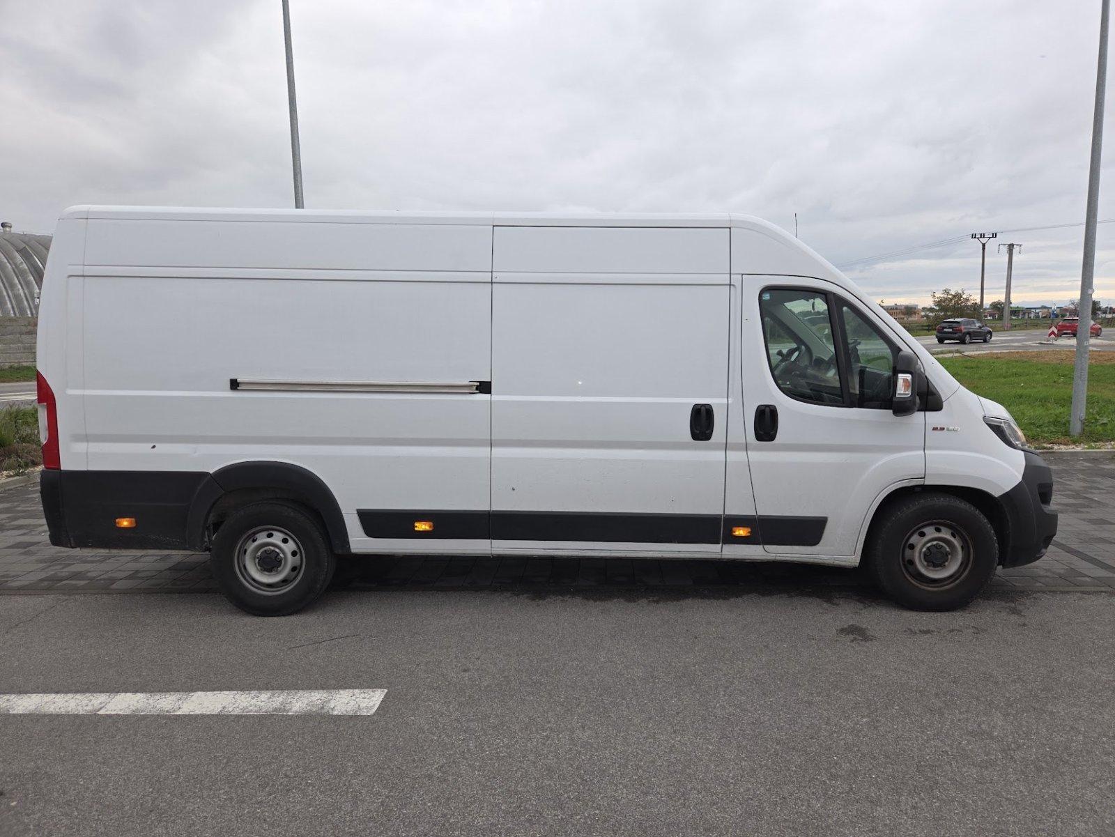 Fiat Ducato 2.2 HDi Maxi L4H2 – prenájom Bratislava